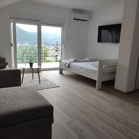 View Of The City - Studio Apartment 莫斯塔尔 外观 照片